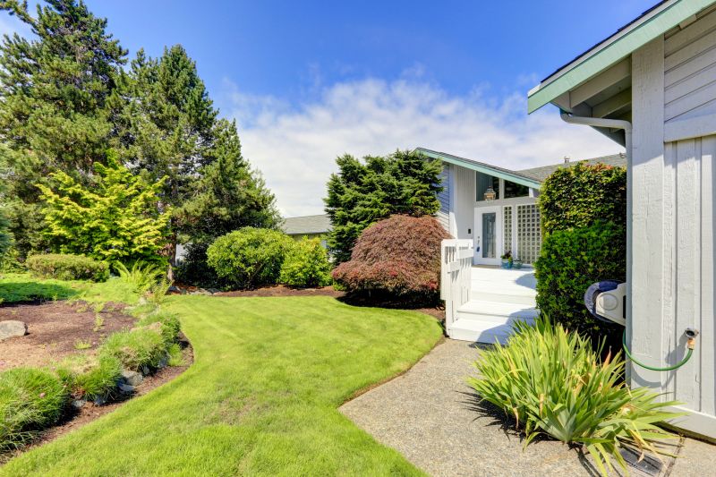 Local Landscape Curb Appeal Service pros at work